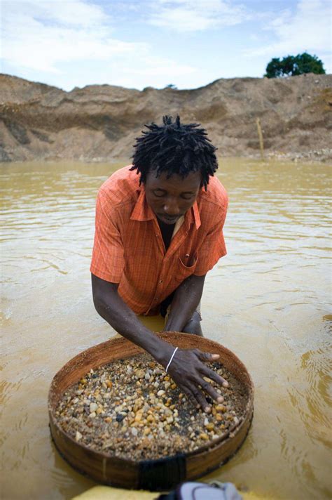 Top 5 Countries in Africa that Produce Diamonds - Motivation Africa