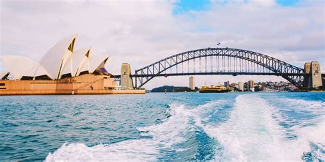 Cruise Sydney Harbour On A Luxury Super Yacht - Splendour Tailored Tours