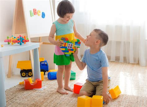 Children Sharing Toys Images – Browse 11,081 Stock Photos, Vectors, and Video | Adobe Stock