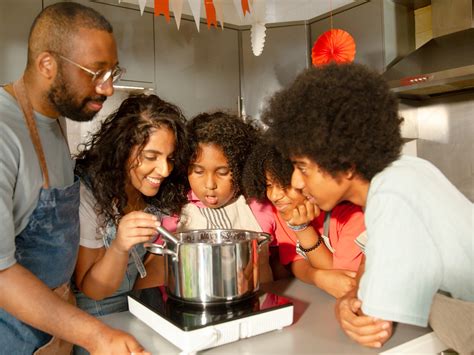 Preserving Party – Making Jam with Family - IKEA