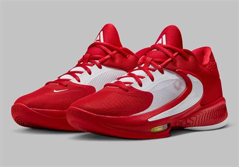 Nike Zoom Freak 4 "Team" Release Date | SneakerNews.com