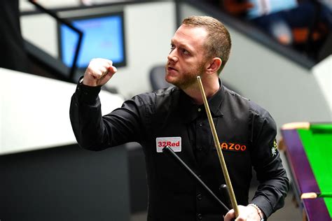 Mark Allen reaches last four at The Crucible with hard-fought win over ...