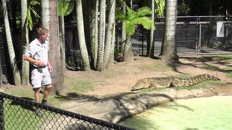 Australia Zoo Home of the Crocodile Hunter - Steve Irwin - YouTube