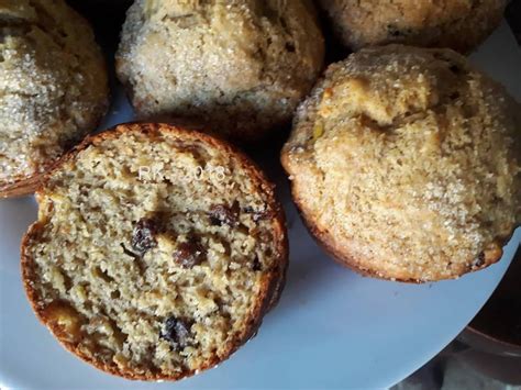 PIESANG EN GRONDBOONTJIEBOTTER MUFFINS - Your Recipe Blog