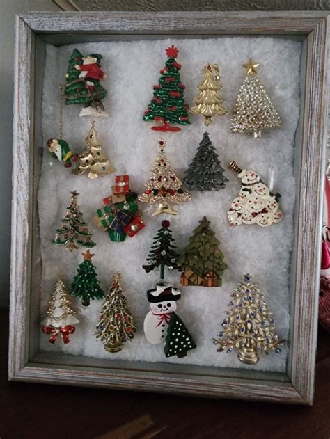 Pin by Sue Neugent on Christmas tree pins | Jewelry christmas tree ...