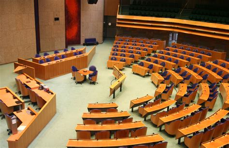 Dutch Parliament approves amended Covid 19 curfew - JURIST - News