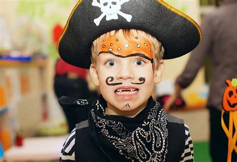 12+ Easy and Scary Halloween Makeup Ideas for Kids to Try in 2024