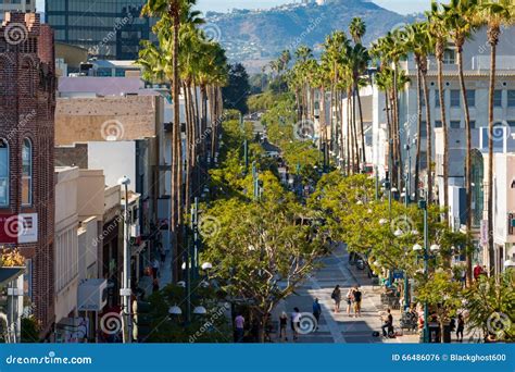 Third Street Promenade in Santa Monica California Editorial Photo ...