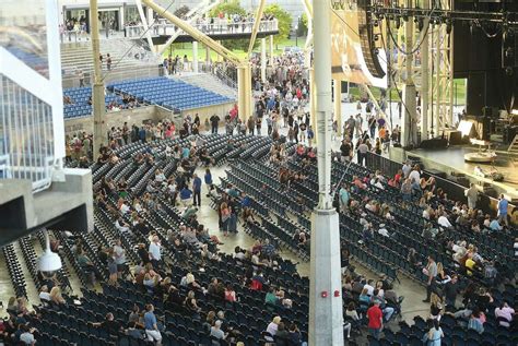 Review: Bridgeport's new amphitheater, 'The Amp,' hits it out of the park