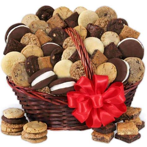 Gourmet Gift Baskets Baked Goods Deluxe Gift Basket | Gourmet gift ...