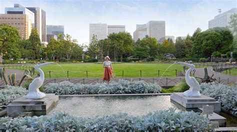 Hibiya Park’s fountains: Cooling off in the city – Visit Chiyoda