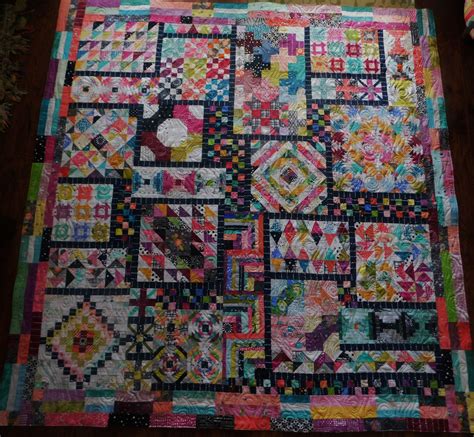 Long Time Gone, pattern by Jen Kingwell | Miniature quilts, Sampler ...