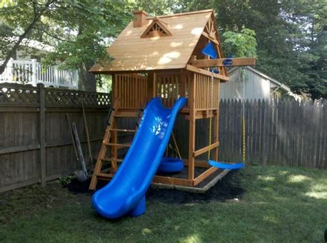 35 Unique Small Backyard Playground Sets - Home, Family, Style and Art ...