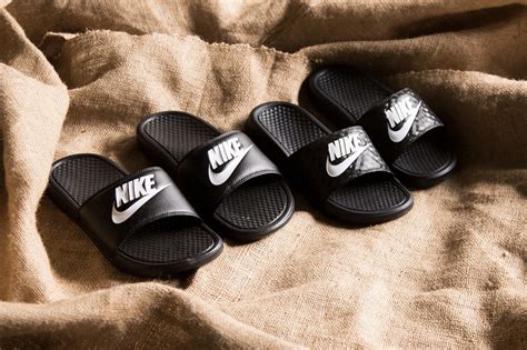 Nike Benassi Logo Slides In Black | Hypebae