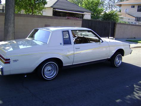 1985 Buick Regal - Information and photos - MOMENTcar