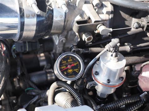 Fuel Pressure Gauge Essentials: Monitor Your Engine Health