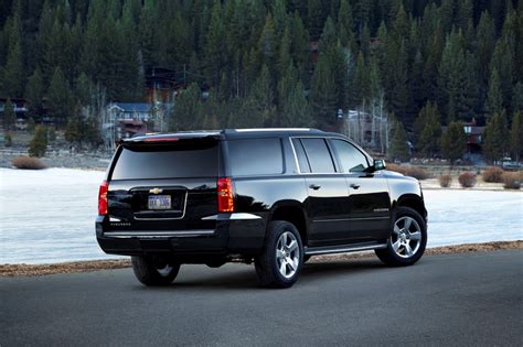 2015 Chevrolet Suburban (Chevy) Pictures/Photos Gallery - MotorAuthority