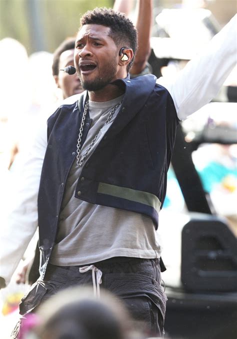 Usher Picture 224 - Usher Performing Live as Part of The Today Show's Concert Series