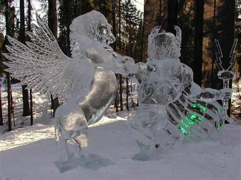 44 Sweet Snow & Ice Sculptures From Asia