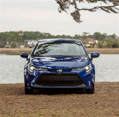 2020 Toyota Corolla LE Hybrid - Interior Exterior Design and Driving ...