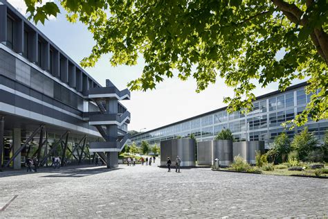 ETH Zurich – Swiss Federal Institute of Technology – Studying in ...