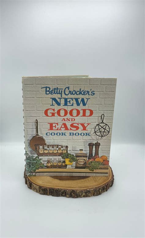 Vintage Betty Crocker Cookbook 1960's Vintage Cook Book - Etsy