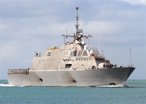 Naval Photos: USS Freedom (LCS 1)