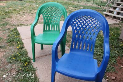 Nest Candy: Money Saving Monday How to Spray Paint Plastic Patio Chairs