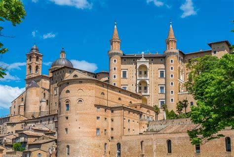 Urbino & Le Marche | Italy Unlocked