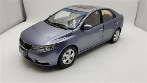 1:18 Diecast Model for Kia Forte 2008 Grey Alloy Toy Car Collection Gifts K3 Cerato-in Diecasts ...