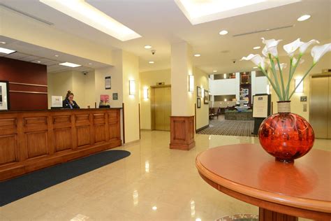 Hampton Inn & Suites Rockville Centre in | 2023 Updated prices, deals ...