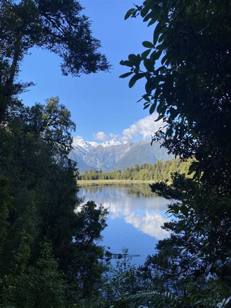 Lake Matheson Walkway - Lake Matheson - Cafe - Reflectionz Gallery