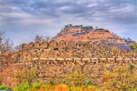 Devagiri fort in daulatabad maharashtra india featuring daulatabad ...