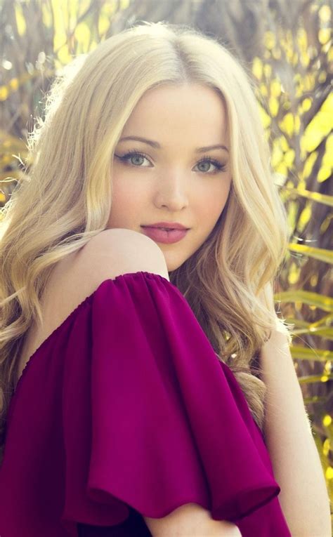 Hot and bold, actress, celebrity, Dove Cameron, 950x1534 wallpaper | Dove cameron style, Beauty ...