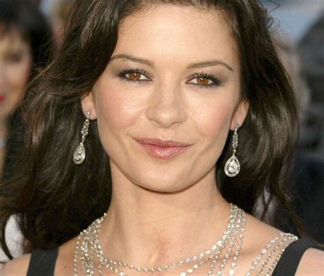 The 50 Greatest Welsh Men and Women of All Time | Famous welsh people, Catherine zeta jones, Women