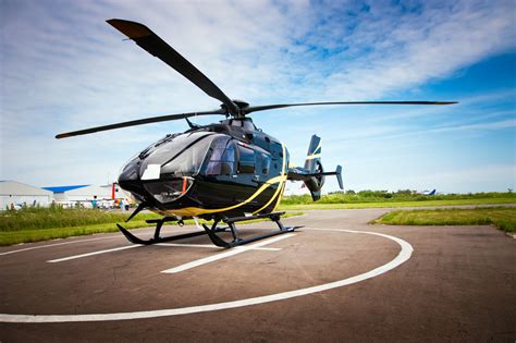 Helicopter Wallpapers High Resolution - WallpaperSafari