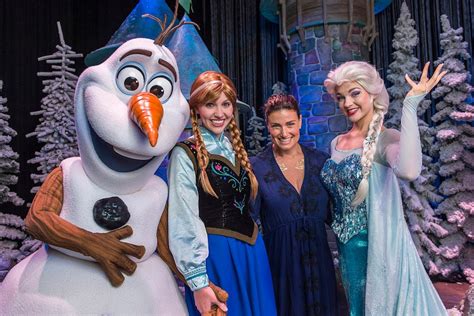 Actress & Singer Idina Menzel Talks ‘Frozen’ at Disney Parks | Disney ...