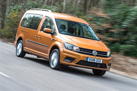 Volkswagen Caddy Maxi Life review | Carbuyer