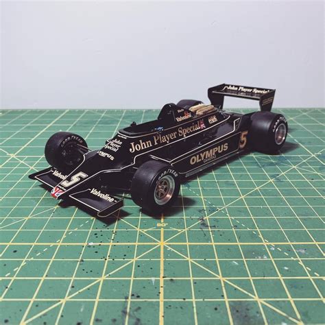 Finished 1/20 Lotus 79 Formula 1 car : modelmakers