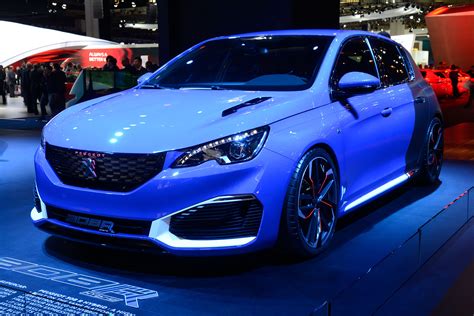 493bhp Peugeot 308 R HYbrid at Frankfurt | Auto Express