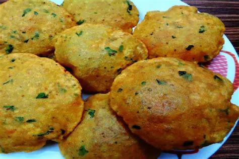 Aalu Puri Recipe: Make Aloo Puri at dinner, you will like its taste