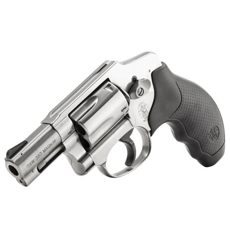 357 Magnum Revolver Smith And Wesson Snub Nose