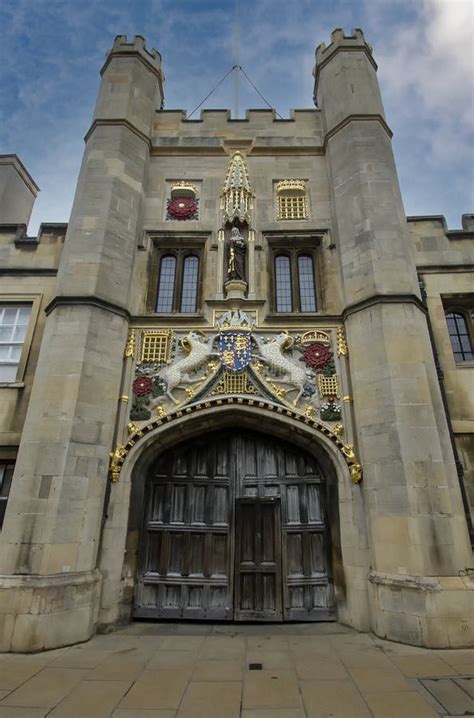 The Entrance To Christ College in Cambridge Stock Image - Image of ...