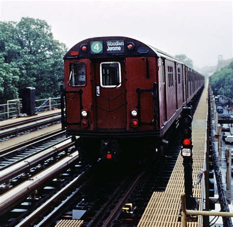 NYC Subway 4 Train Redbirds Woodlawn Bronx | Rob H6 | Flickr