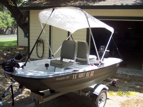 2012 10 foot Pelican fishing Small boat for Sale in Fair Oaks, TX