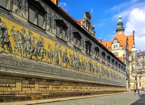 10 Top Tourist Attractions in Dresden (with Map & Photos) - Touropia