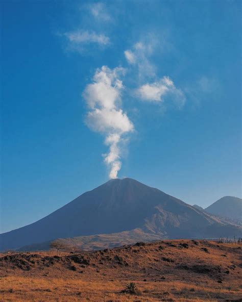 Volcán de Pacaya Guatemala. #guatemala #galasdeguatemala #guatemalaphotostock #destinoguate # ...