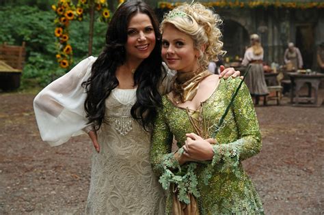 Lana & Rose McIver - Lana Parrilla Photo (35980104) - Fanpop