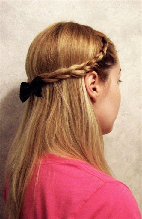 4 Super-Quick Hairstyles That Are Perfect for a Rainy Day - FASHION ...