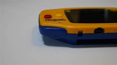 Game Boy Advance (Pokemon) - videogamesmuseum.org